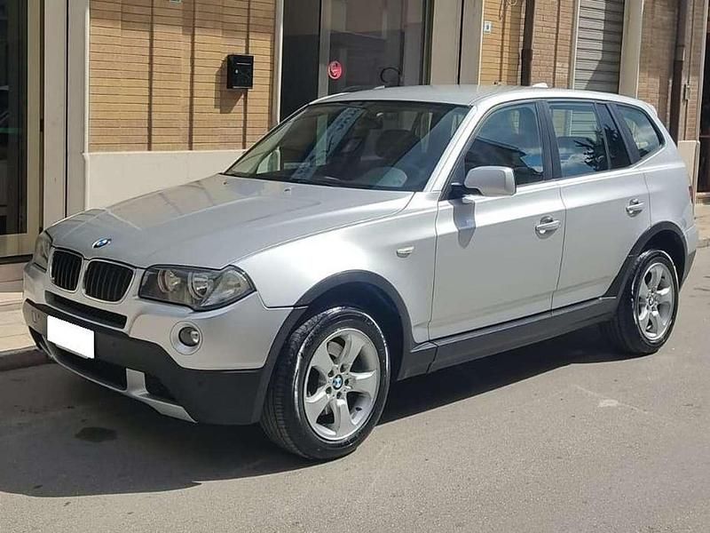 Argento Usata 2009 BMW X3 SUV | 5999 € (Buon prezzo) - Immagine 1/4