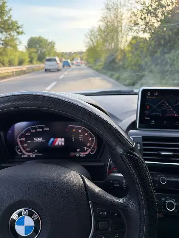 Usata BMW 118 150 CV (110 kW) 2015 Bianco Utilitaria