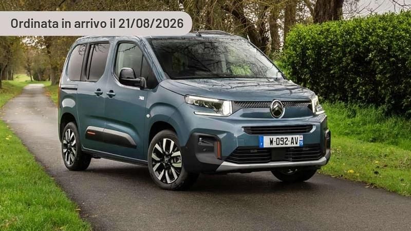 Usata Citroën e-Berlingo 61 kW (84 CV) 2024 Argento Monovolume