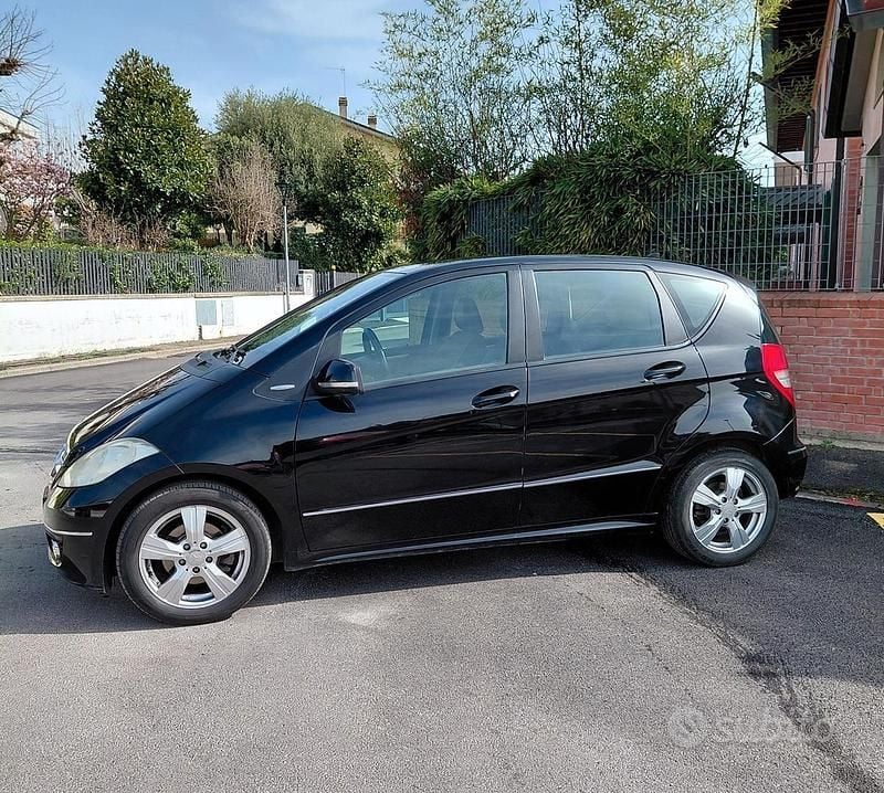 Usata Mercedes A180 2009 Nero Berlina