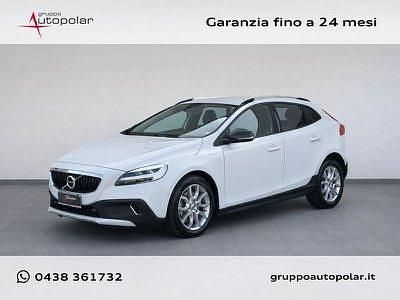 Usata Volvo V40 Business Edition 120 CV (88 kW) 2019 Utilitaria