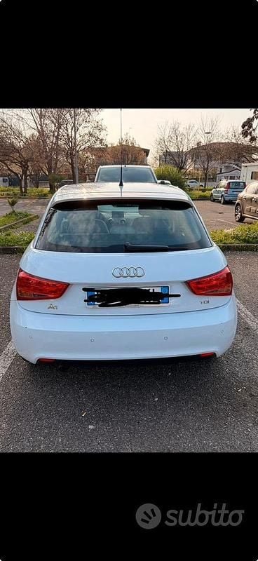 Usata Audi A1 Attraction 90 CV (66 kW) 2013 Bianco Utilitaria