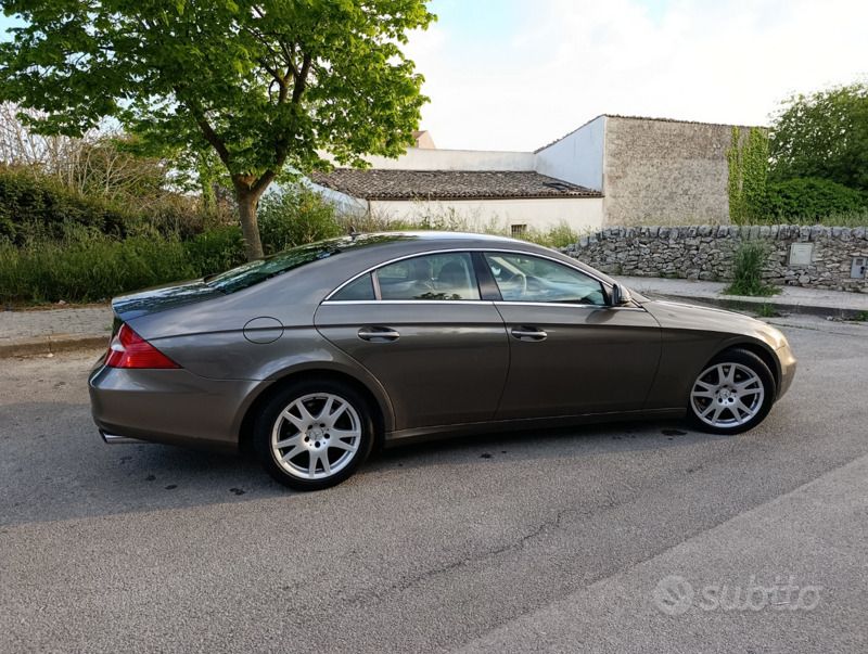 Usata Mercedes CLS320 224 CV (164 kW) 2008 Coupé