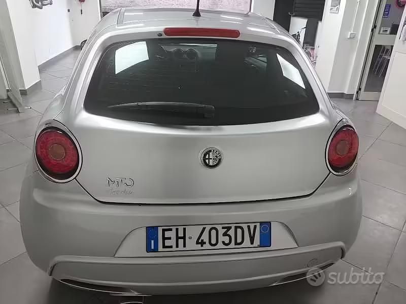Usata Alfa Romeo MiTo Progression 119 CV (87 kW) 2011 Grigio Utilitaria