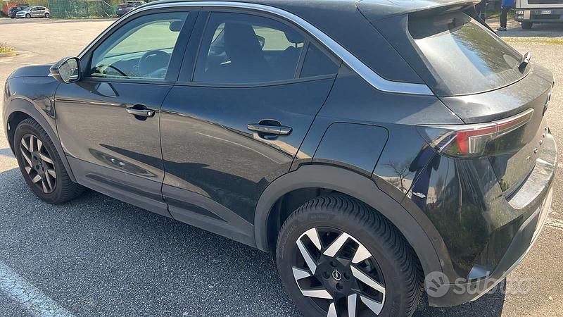 Usata Opel Mokka Edition 110 CV (80 kW) 2023 Nero SUV