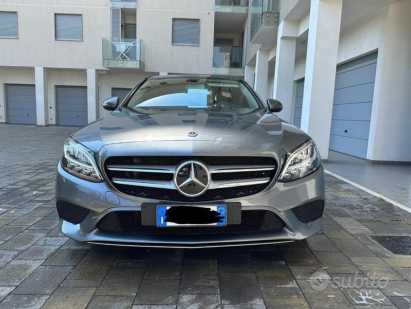 Usata Mercedes C180 2019 Grigio Berlina