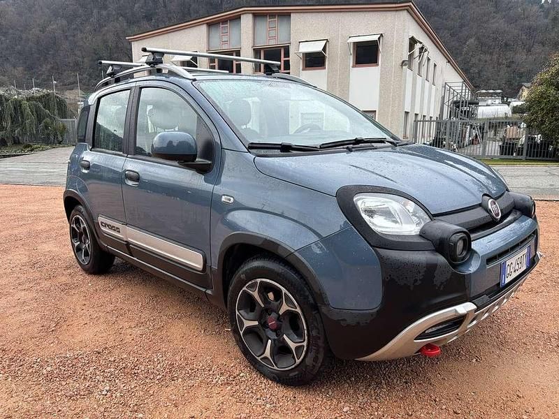 Usata Fiat Panda Cross Cross 69 CV (50 kW) 2021 Utilitaria
