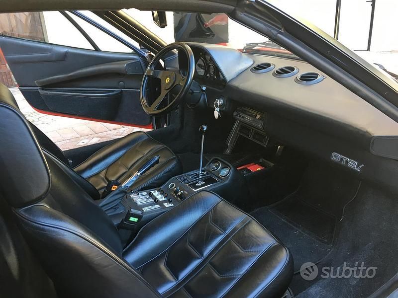 Usata Ferrari 308 1981 Rosso Cabrio