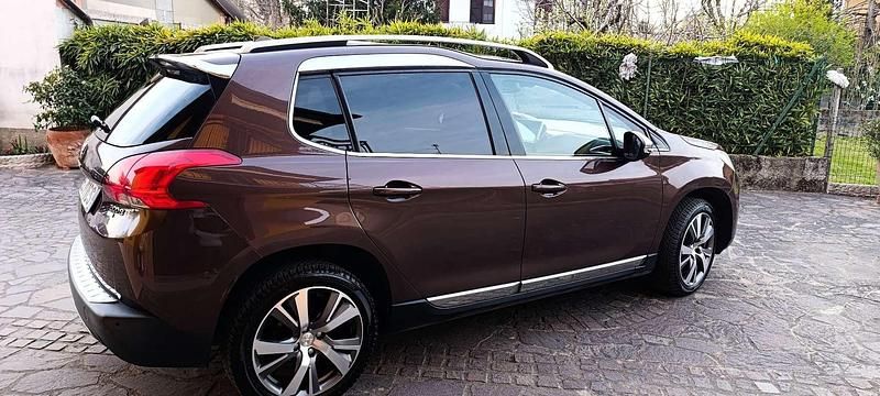 Usata Peugeot 2008 Allure 114 CV (83 kW) 2013 SUV