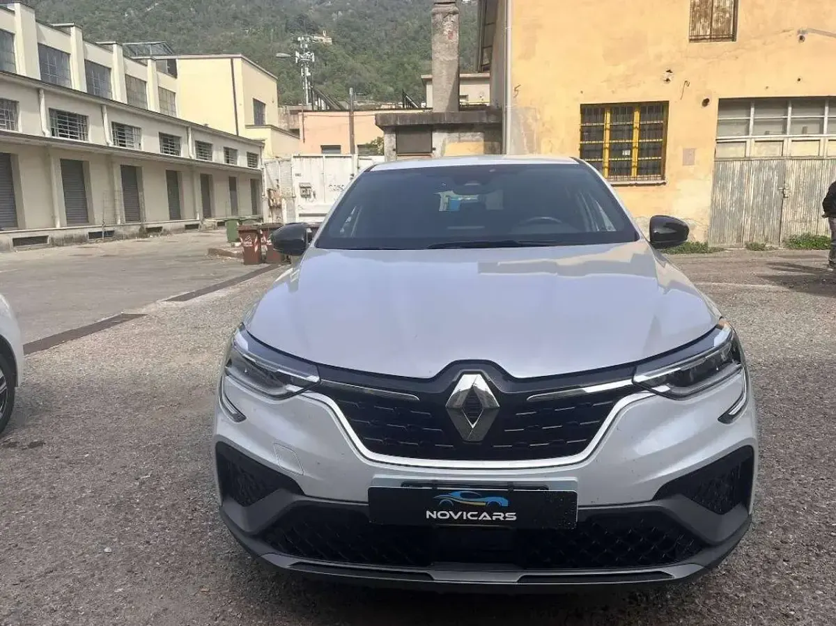 Usata Renault Arkana R.S. 94 CV (69 kW) 2022 Madreperla SUV