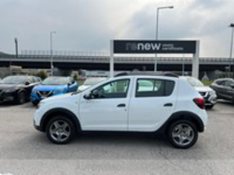 Usata Dacia Sandero Comfort 90 CV (66 kW) 2020 Bianco Utilitaria