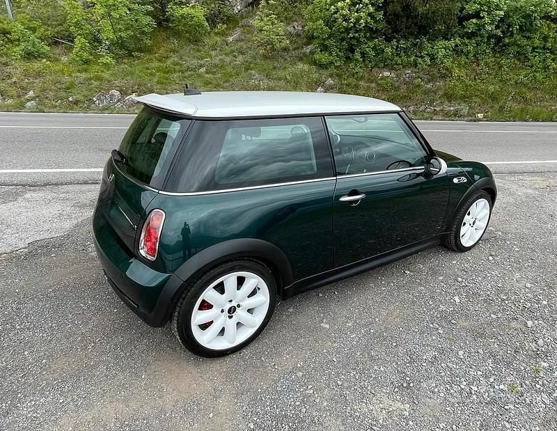 Usata Mini Cooper S 170 CV (125 kW) 2005 Verde Utilitaria