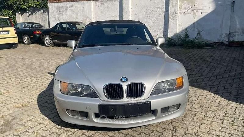 Usata BMW Z3 118 CV (86 kW) 1999 Argento Cabrio