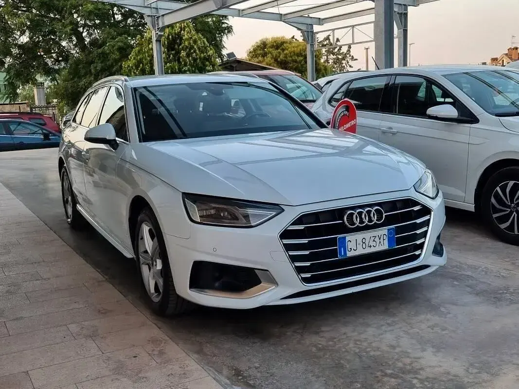 Usata Audi A4 Advanced Plus 163 CV (119 kW) 2022 Bianco Berlina