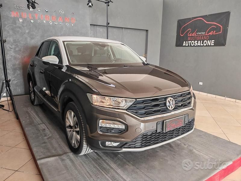 Usata VW T-Roc Advance 150 CV (110 kW) 2018 Marrone SUV