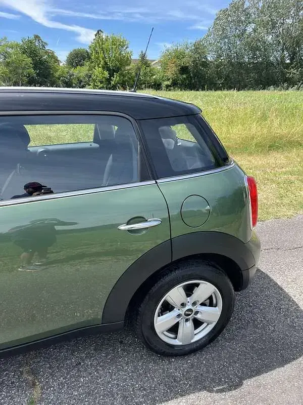 Usata Mini Cooper D Countryman Business 111 CV (81 kW) 2016 SUV