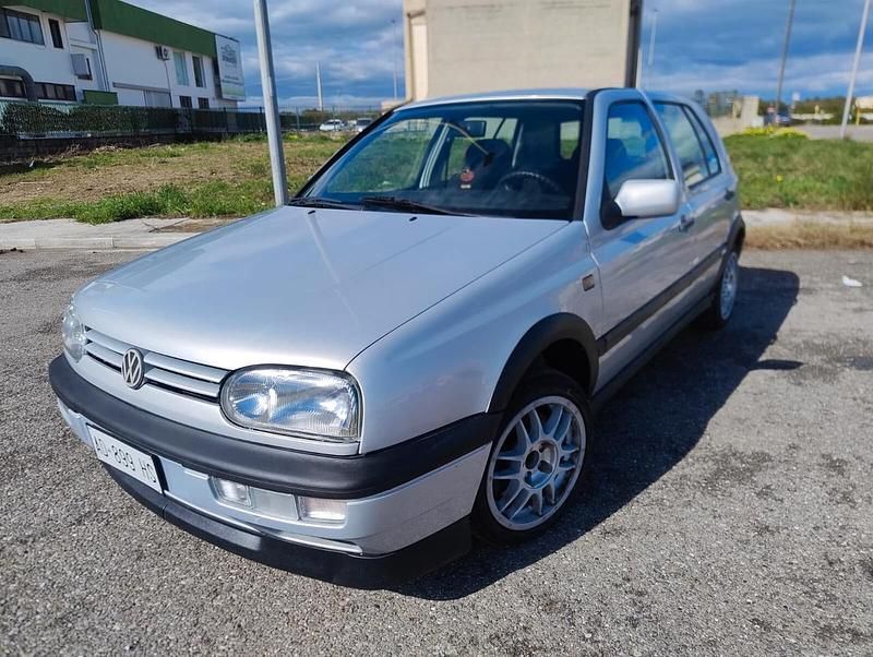 Usata VW Golf III GTI 150 CV (110 kW) 1995 Argento Berlina