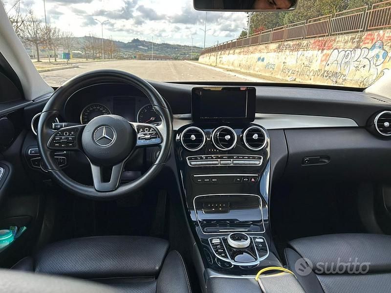 Begagnad Mercedes C200 194 HK (142 kW) 2019 Grå Sedan