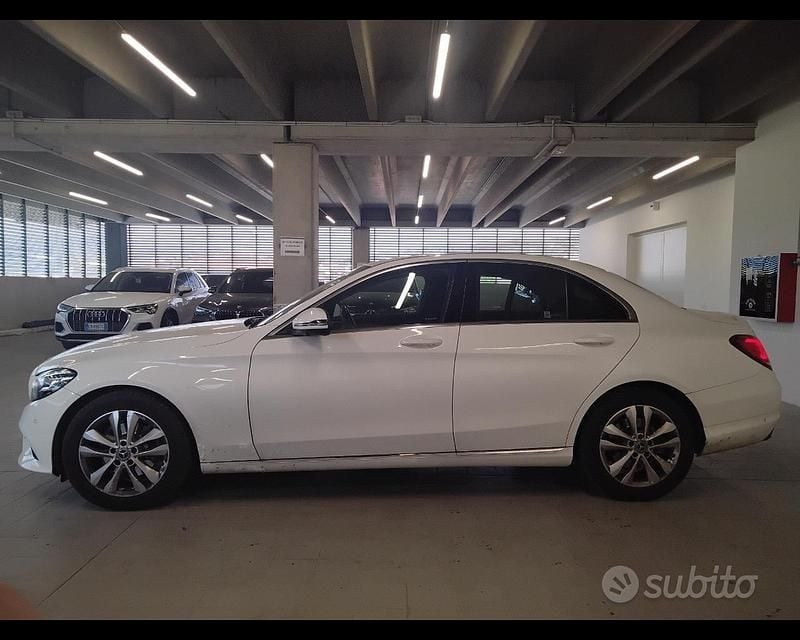 Usata Mercedes C220 194 CV (142 kW) 2018 Bianco Berlina