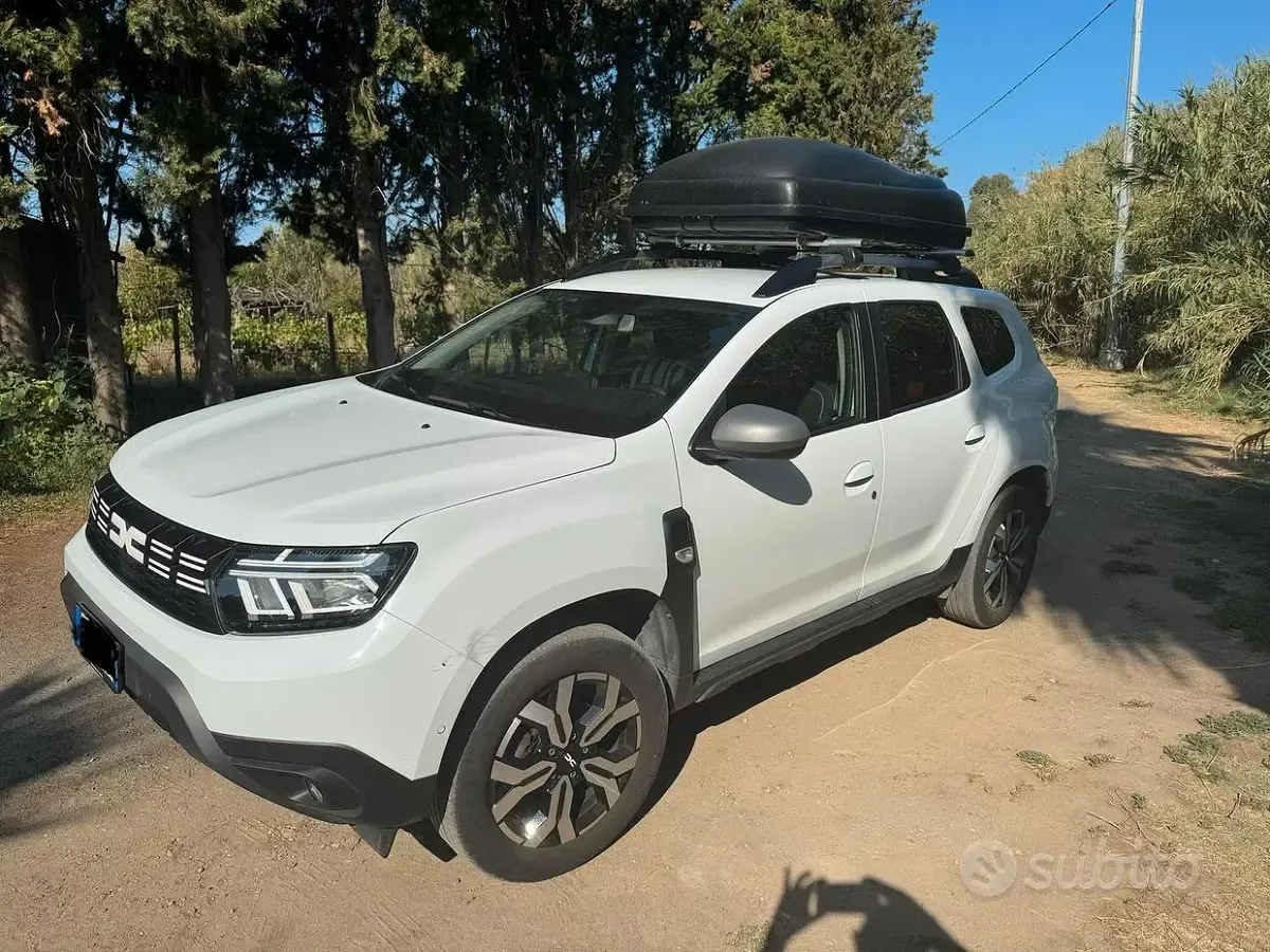 Usata Dacia Duster Journey 101 CV (74 kW) 2023 Bianco SUV