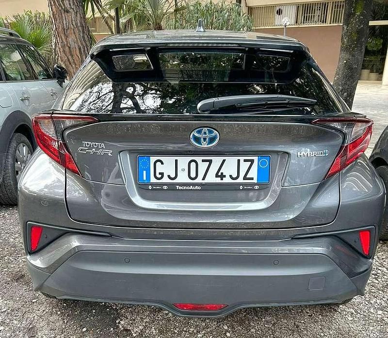 Usata Toyota C-HR Trend 98 CV (72 kW) 2022 Grigio SUV