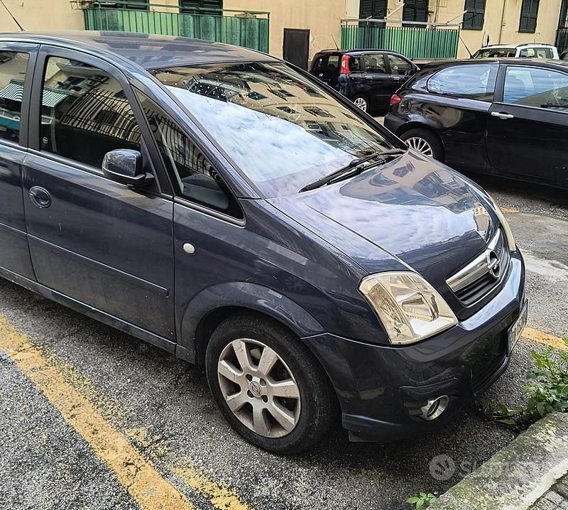 Usata Opel Meriva 2006 Grigio Monovolume