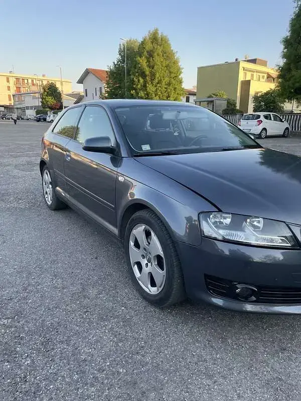 Usata Audi A3 Attraction 110 CV (80 kW) 2007 Utilitaria