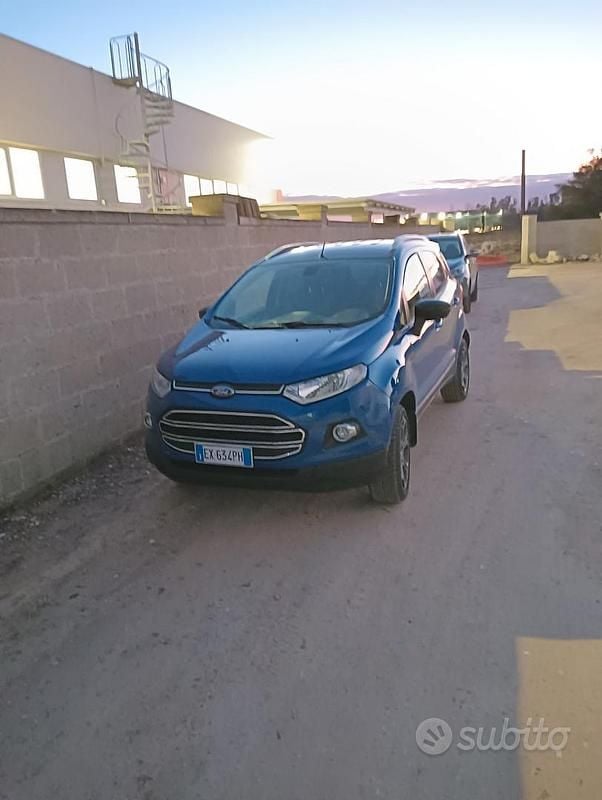 Usata Ford Ecosport Titanium 90 CV (66 kW) 2015 Blu SUV