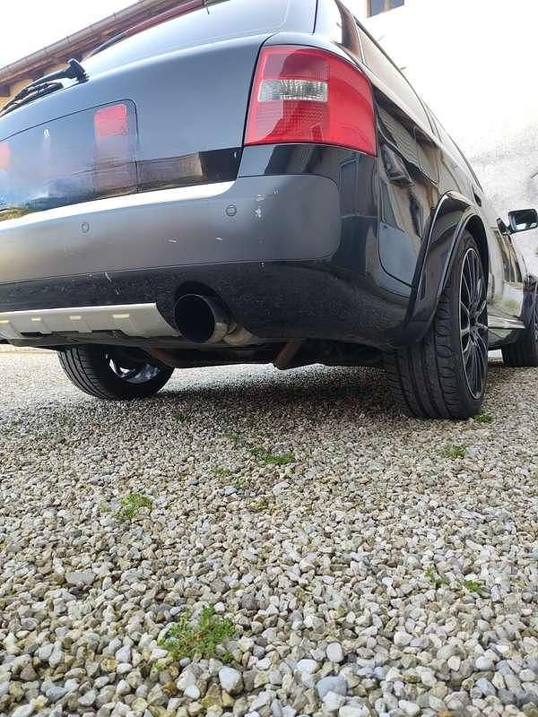 Usata Audi A6 Allroad Ambiente 250 CV (183 kW) 2003 Nero Station wagon