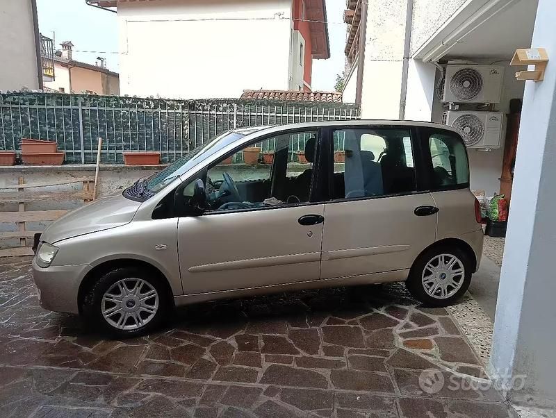 Usata Fiat Multipla 120 CV (88 kW) 2008 Monovolume