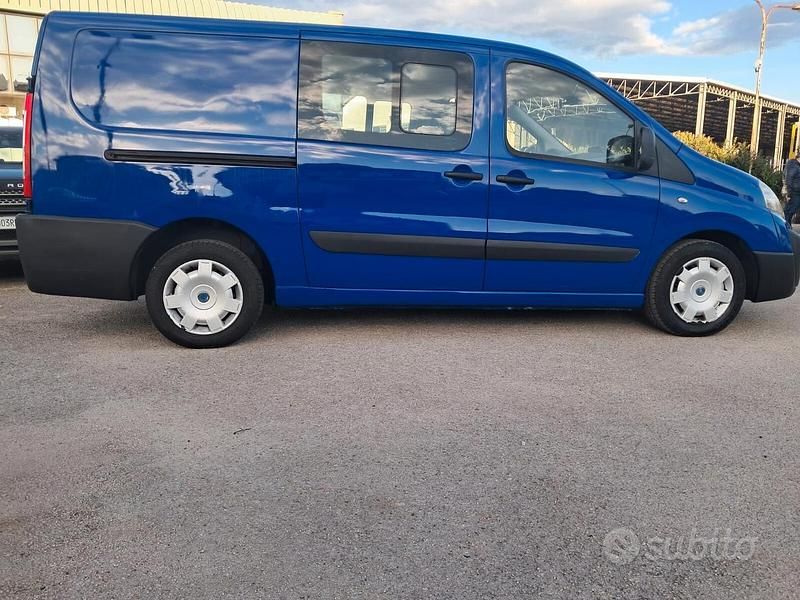 Usata Fiat Scudo Comfort 120 CV (88 kW) 2007 Blu