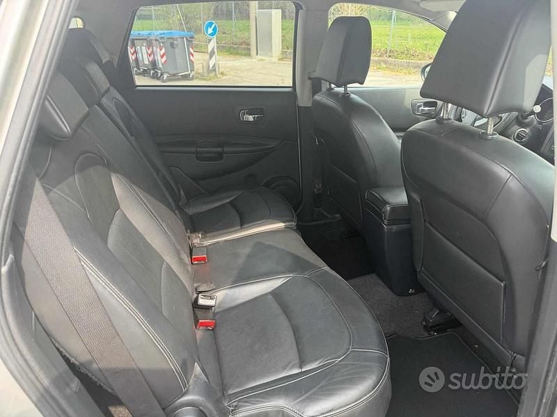 Usata Nissan Qashqai +2 SE 149 CV (109 kW) 2009 Grigio SUV