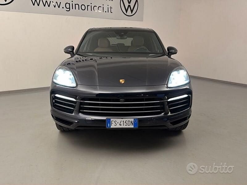 Usata Porsche Cayenne 441 CV (324 kW) 2018 Nero SUV