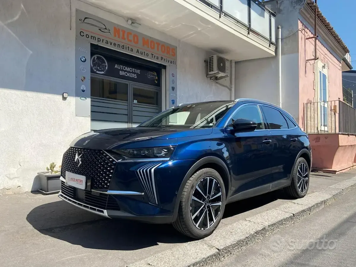 Usata DS Automobiles DS7 Crossback Opera 131 CV (96 kW) 2022 Blu/azzurro SUV