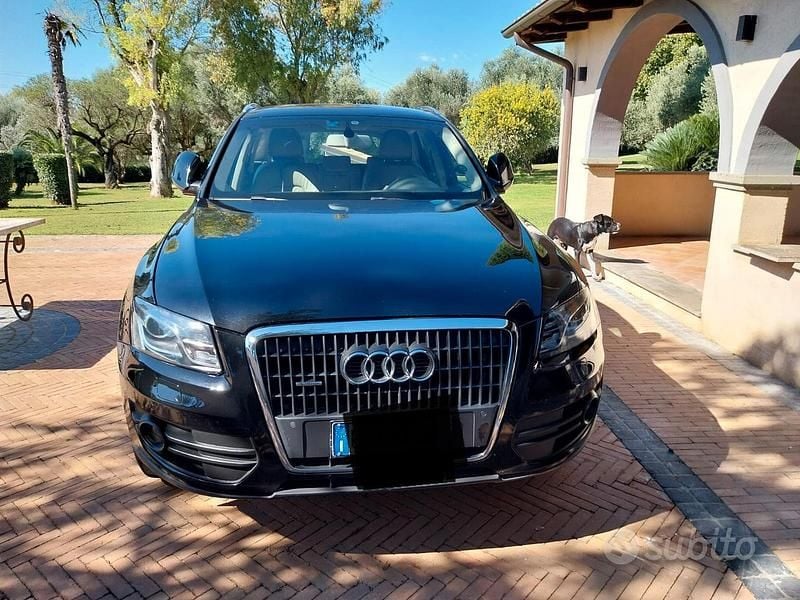 Nero Usata 2010 Audi Q5 SUV | 7500 € (Super prezzo) - Immagine 1/4