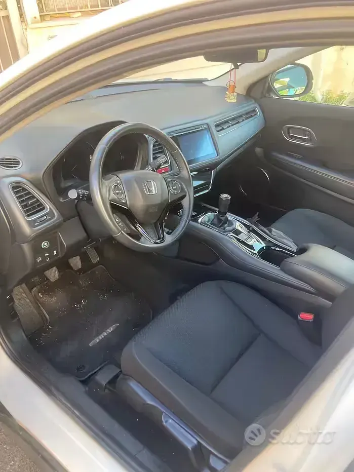 Usata Honda HR-V Elegance 120 CV (88 kW) 2018 Bianco SUV