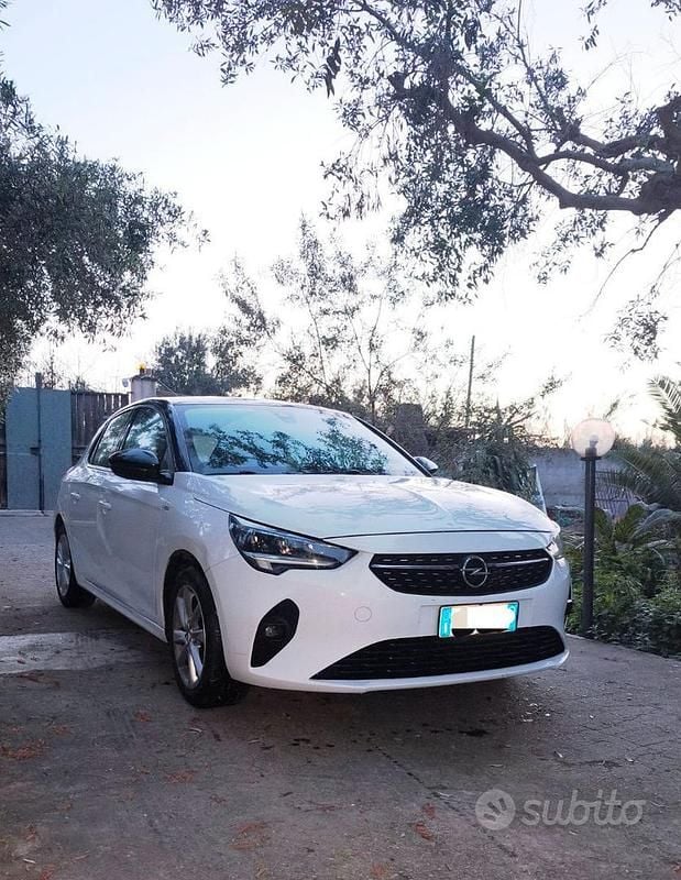 Usata Opel Corsa Elegance 75 CV (55 kW) 2021 Bianco Utilitaria