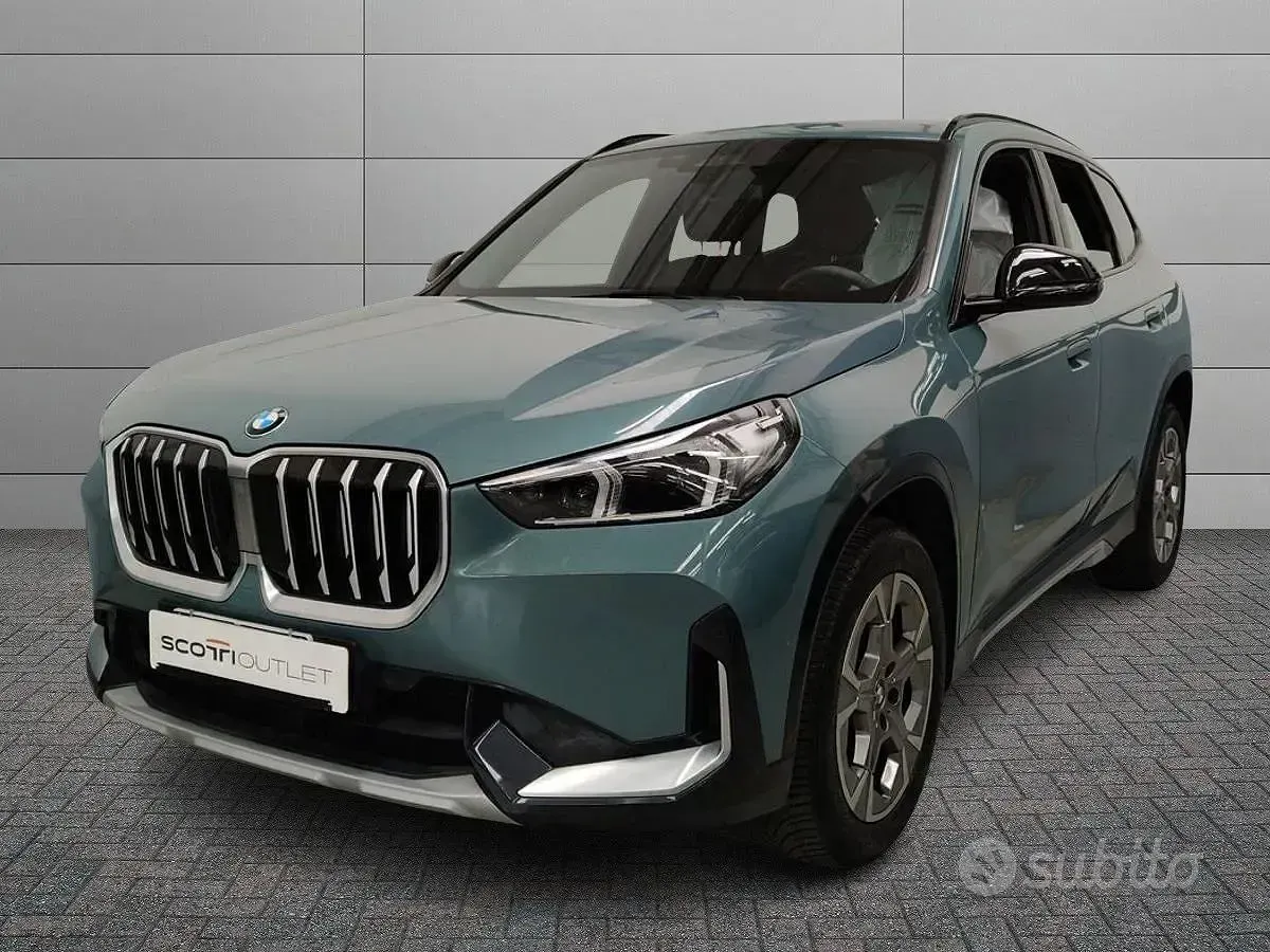 Usata BMW X1 xLine 136 CV (100 kW) 2023 Verde SUV