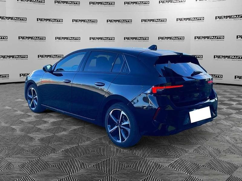 Usata Opel Astra 131 CV (96 kW) 2025 Nero Utilitaria