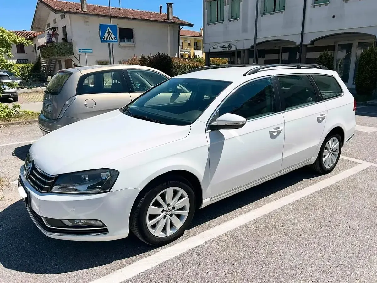Usata VW Passat 140 CV (102 kW) 2014 Bianco Station wagon