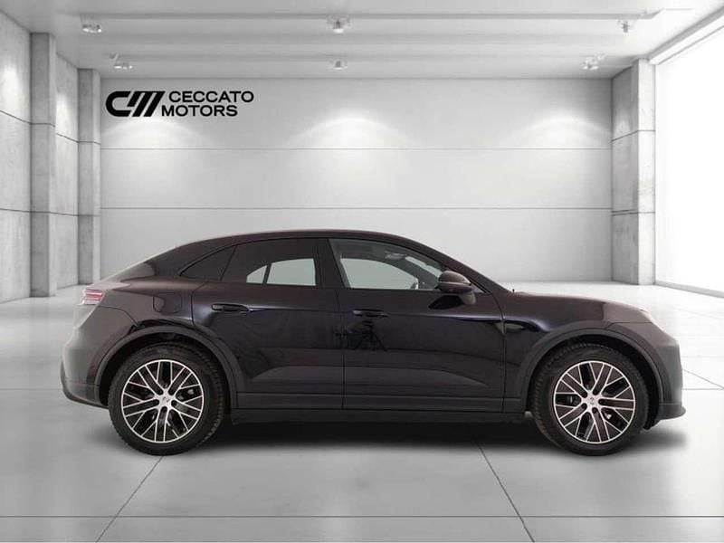 Usata Porsche Macan 330 kW (449 CV) 2025 Nero SUV