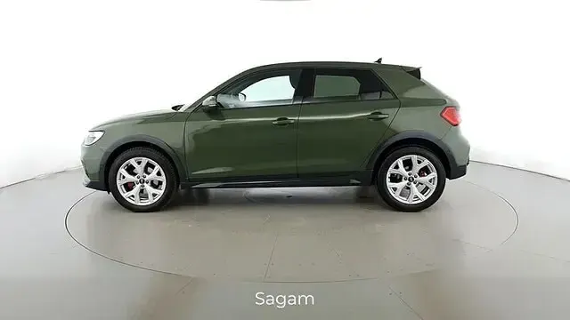 Usata Audi A1 Business 150 CV (110 kW) 2025 Verde distretto metallizzato SUV