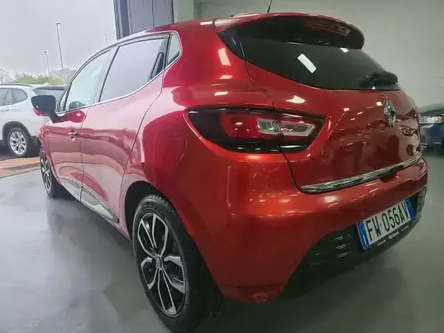 Usata Renault Clio IV Intens 90 CV (66 kW) 2019 Rosso Berlina