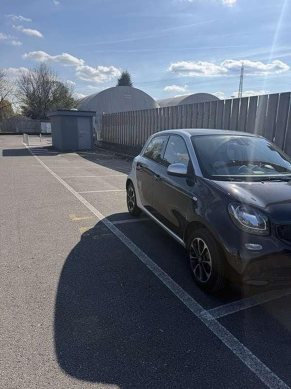 Usata Smart ForFour Passion 71 CV (52 kW) 2015 Nero Utilitaria