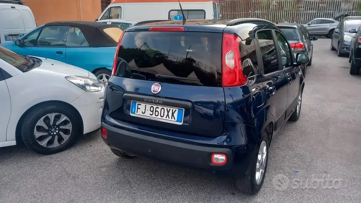 Usata Fiat Panda Easy 95 CV (69 kW) 2017 Bluazzurro Utilitaria