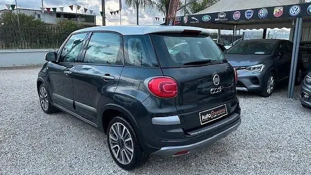 Usado Fiat 500L Cross 120 CV (88 kW) 2017 Gris Monovolumen