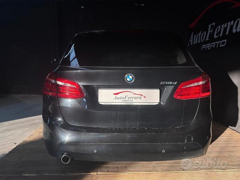 Usata BMW 218 Luxury Line 150 CV (110 kW) 2016 Nero Station wagon