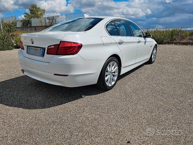 Usata BMW 520 184 CV (135 kW) 2013 Berlina