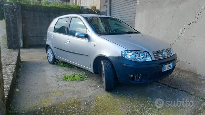 Usata Fiat Punto 2008 Grigio Utilitaria