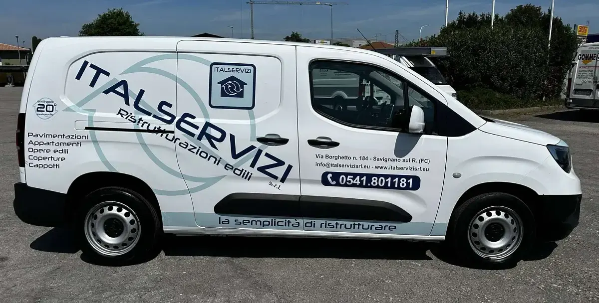 Gebraucht Opel Combo 131 PS (96 kW) 2021 Weiß Van / Kleinbus